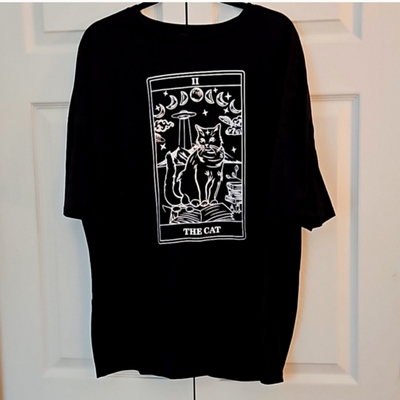Romme Tops - Cat Ufo Moon Tarot Womans 2X T shirt